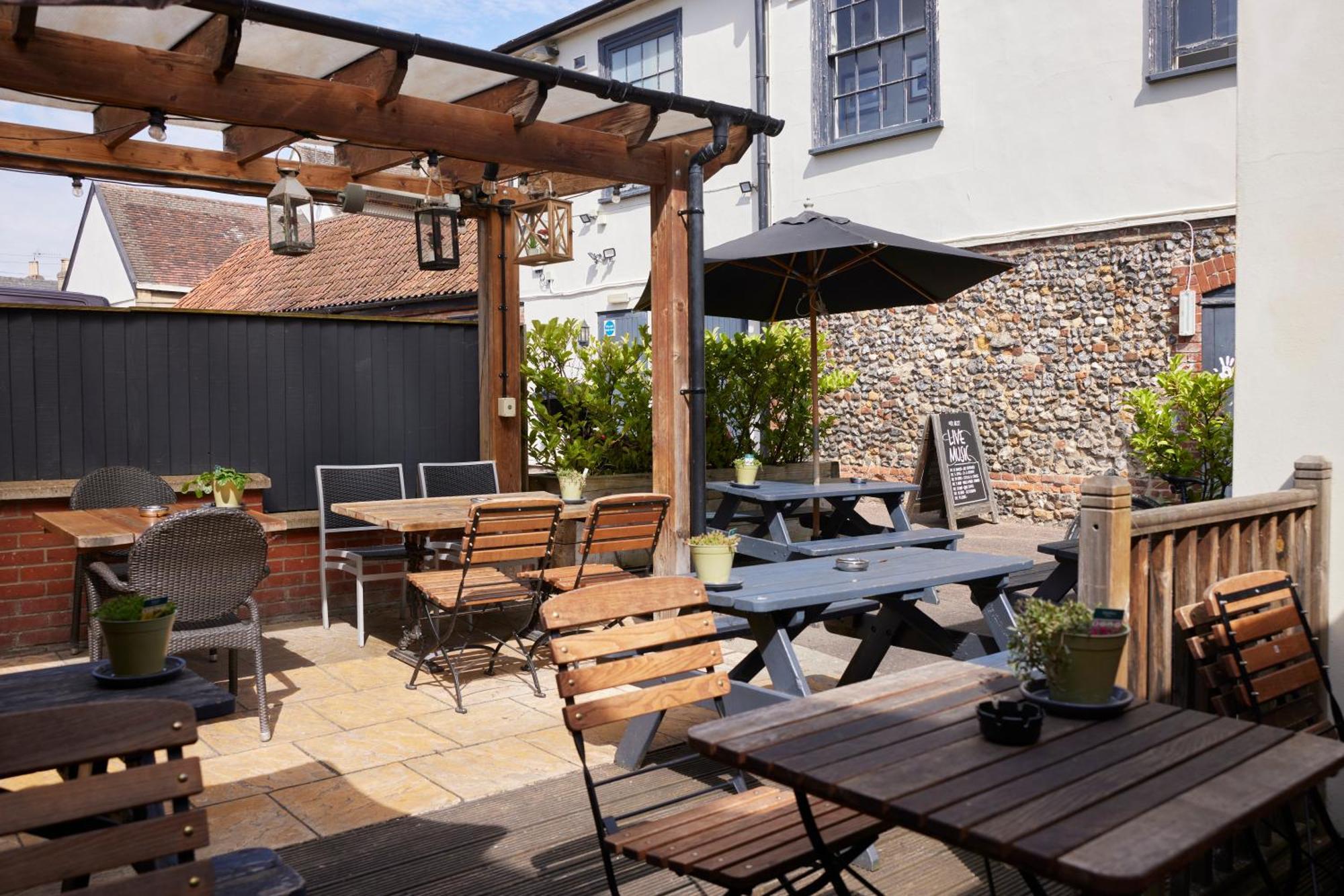 The Bushel By Greene King Inns Bury St. Edmunds エクステリア 写真