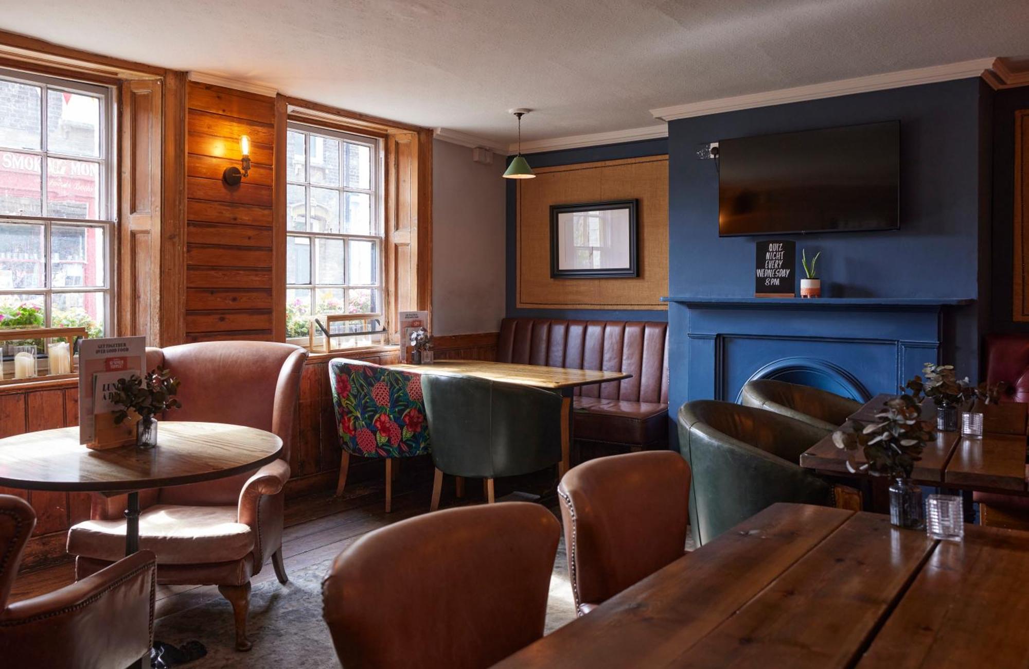 The Bushel By Greene King Inns Bury St. Edmunds エクステリア 写真