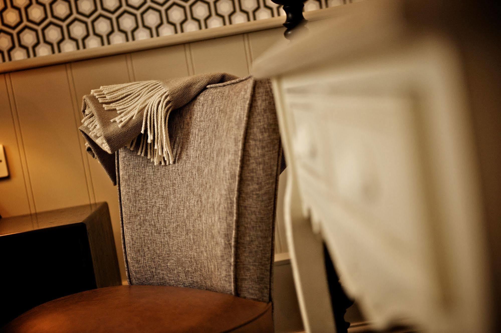 The Bushel By Greene King Inns Bury St. Edmunds エクステリア 写真